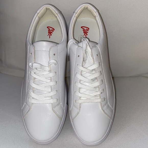 Clsc Other - CLSC white low top Classic Sneaker. Men Size 8